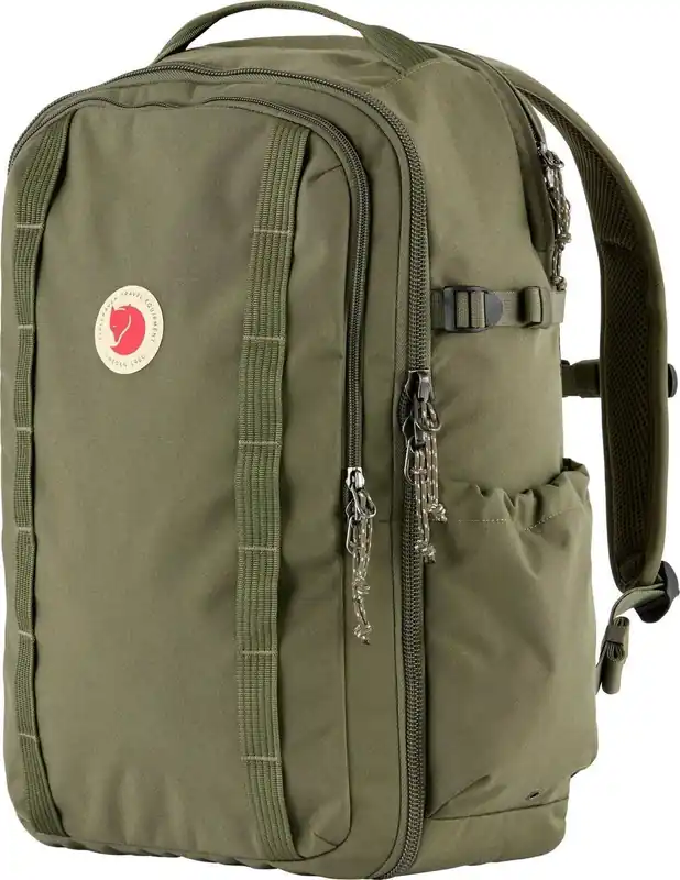 Alennettu Hinta FjällrävenFjällräven Färden Carry-On Pack 30 Green