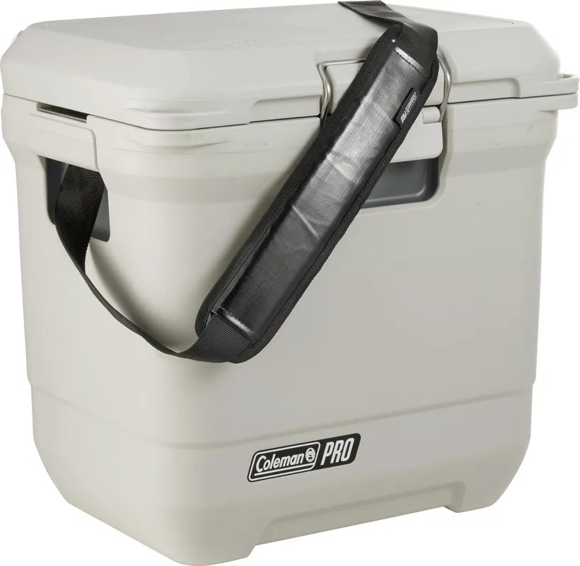 ColemanColeman Cooler Pro Series 25qt Chest White Lähetetään Heti