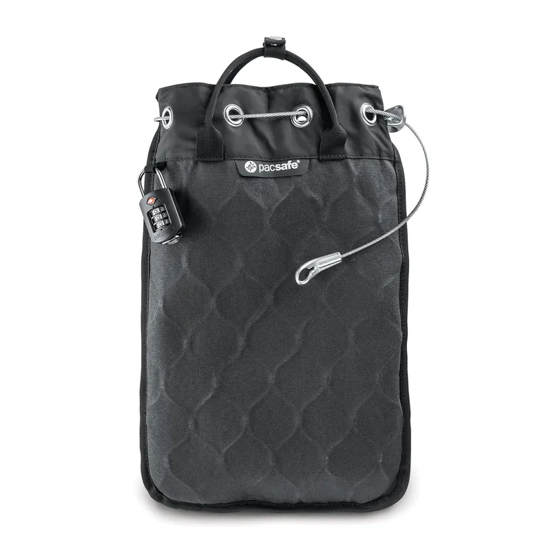Poisto PacsafePacsafe Travelsafe 5L GII Portable Safe Black