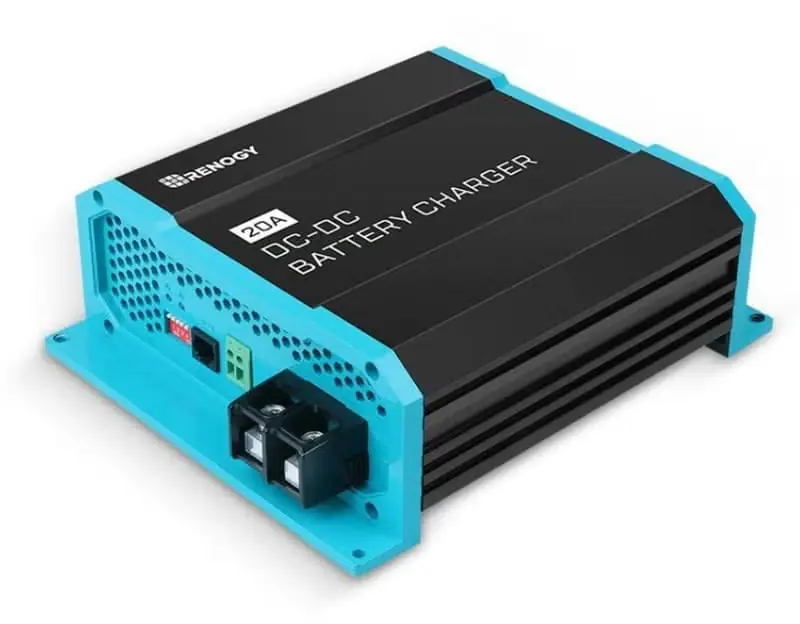 Rajoitettu Tarjous Renogy DC-DC 12V akkulaturi
