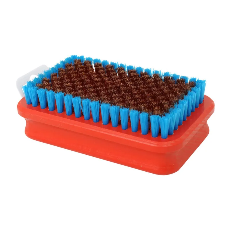 Erikoistarjous SWIX BRUSH MEDIUM BRONZE