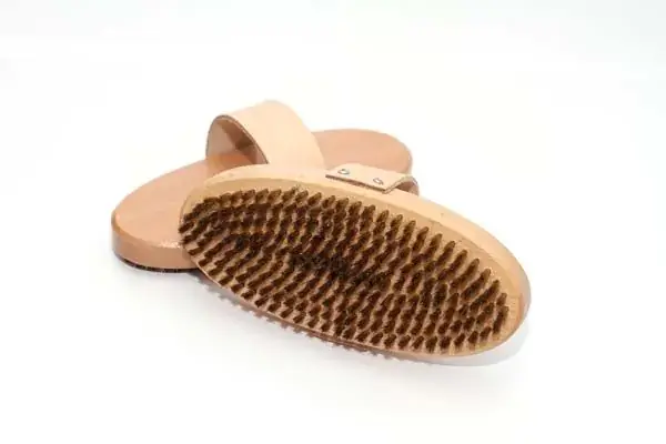 Tukkuhinta Optiwax Brass Oval Brush